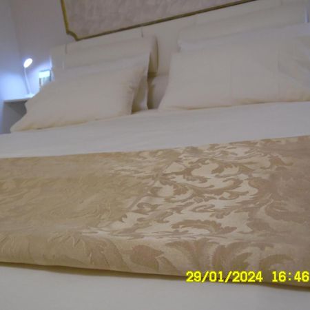 La Casa Di Giuditta - B&B Casa Vacanze - Ramacca Eksteriør billede